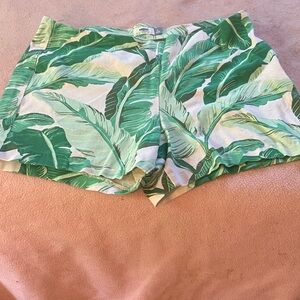 3/$15. Old Navy Green Leaf Print Women's Shorts